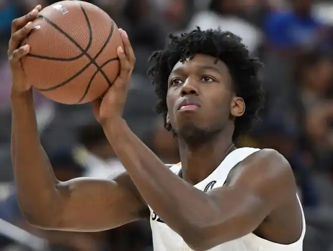 榜眼再就业，怀斯曼或拿2年意向合同，天时地利或成其翻身良机